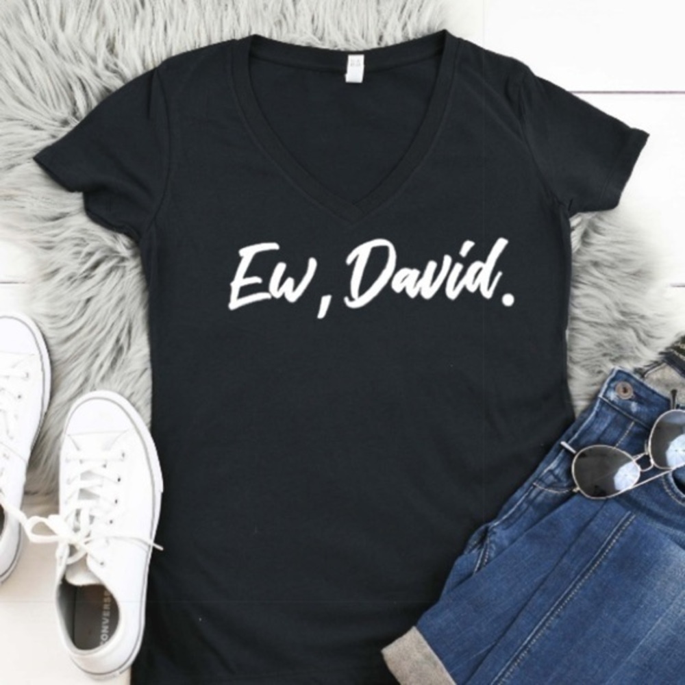 Ew David V-Neck T-Shirt Medium Women's Cotton Top
